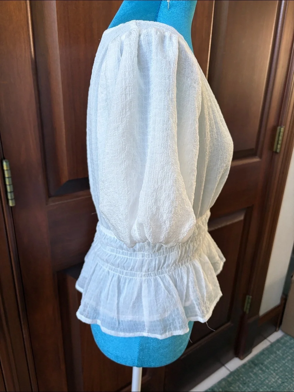 ASTR  Sheer Textured V-Neck Peplum Blouse with Puff Sleeves  white   lined  NWOT